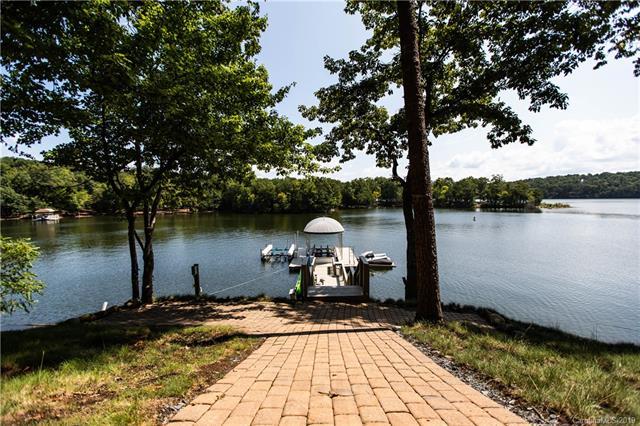 198 Stonebridge Drive - Photo 1