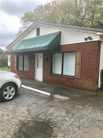 621 Riverside Drive - Photo 1