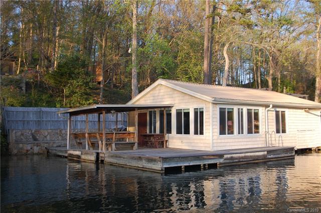 316 Lakeshore Drive - Photo 1