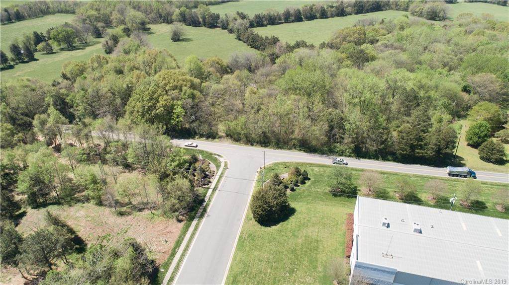 11900 Downs Road - Photo 1