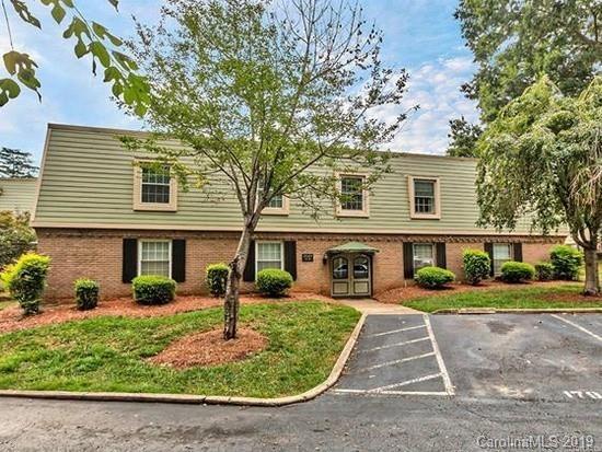 2624 Park Road - Photo 1
