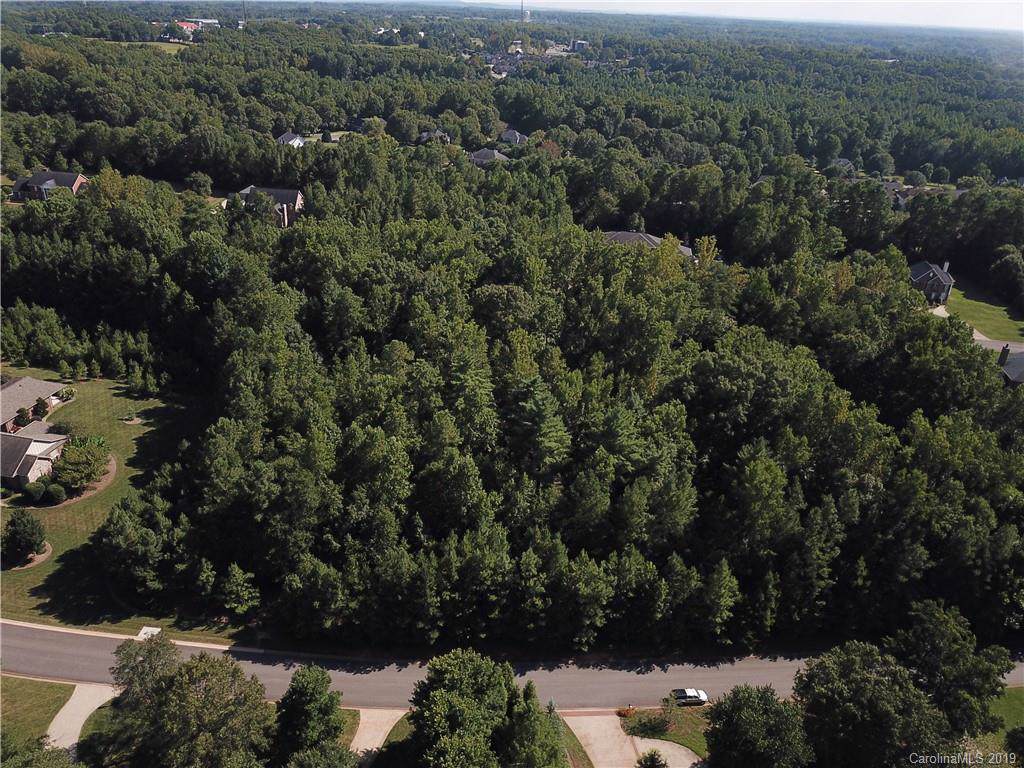 1406 Greenway Drive - Photo 1 1406 Greenway Drive - Photo 1