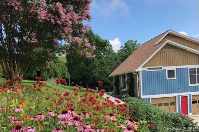 363 Sabine Drive - Photo 1