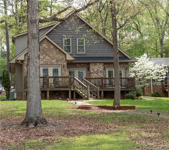 362 Springwood Drive - Photo 1
