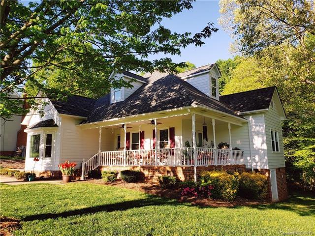 1633 Stallion Way - Photo 1