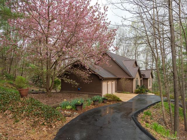 129 Stonebridge Drive - Photo 1