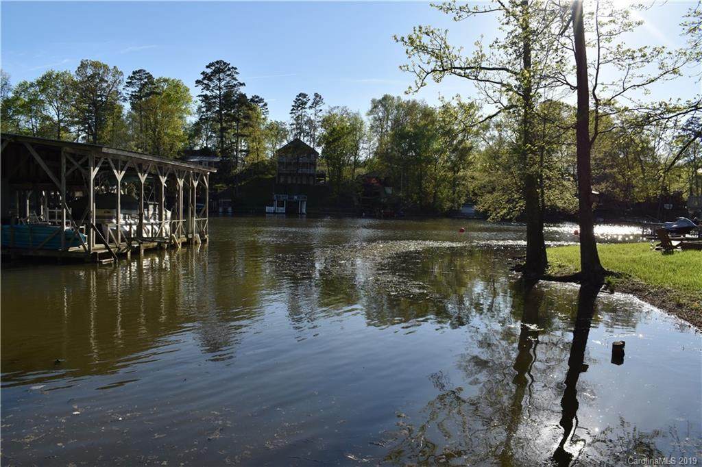 0 Shoreline Drive - Photo 1