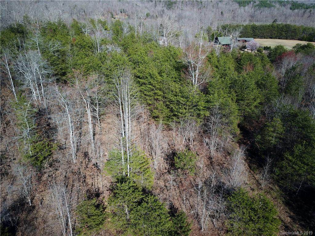 39 Zachary Lane - Photo 1