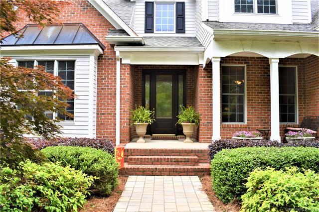 324 Porters Glen - Photo 1