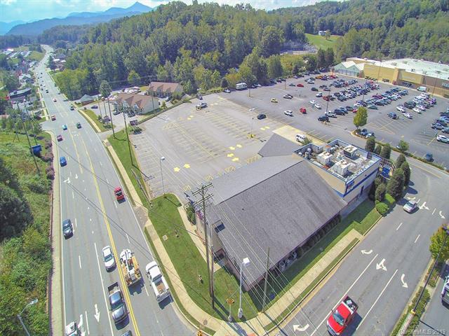 374 Walmart Plaza - Photo 1