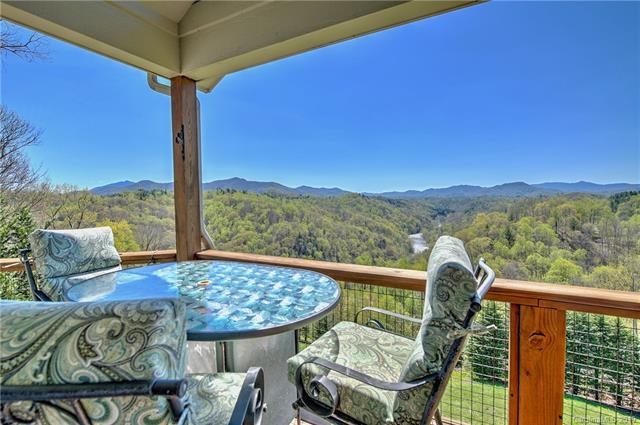304 Sunset Road - Photo 1
