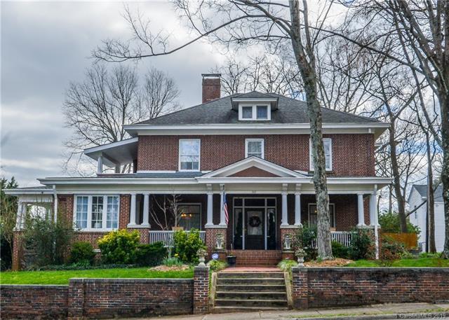 317 Front Street - Photo 1