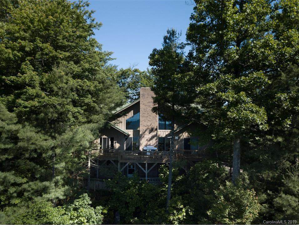 4665 Blowing Rock Boulevard - Photo 1