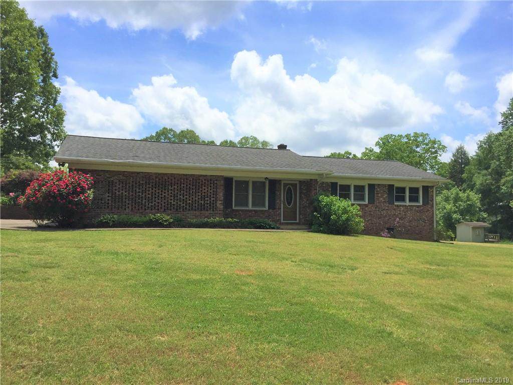 196 Oakwood Drive - Photo 1
