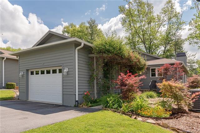15 Southern Fairway Court - Photo 1