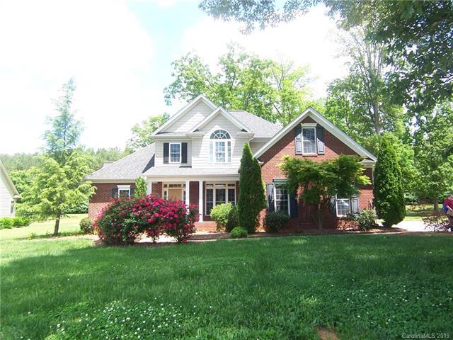 108 Kendallwood Drive - Photo 1