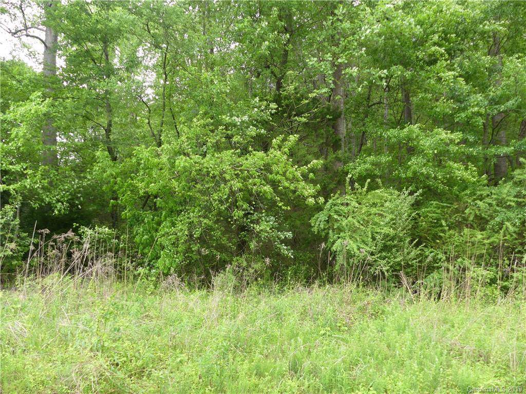105 Pinecrest Drive - Photo 1