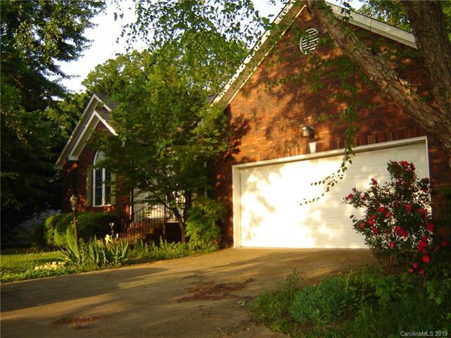 131 Polaris Drive - Photo 1