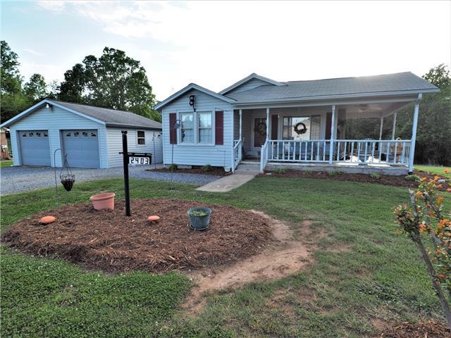 2403 Winkler Street - Photo 1