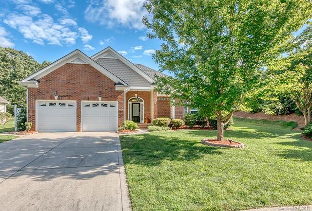 1002 Summer Creste Drive - Photo 1