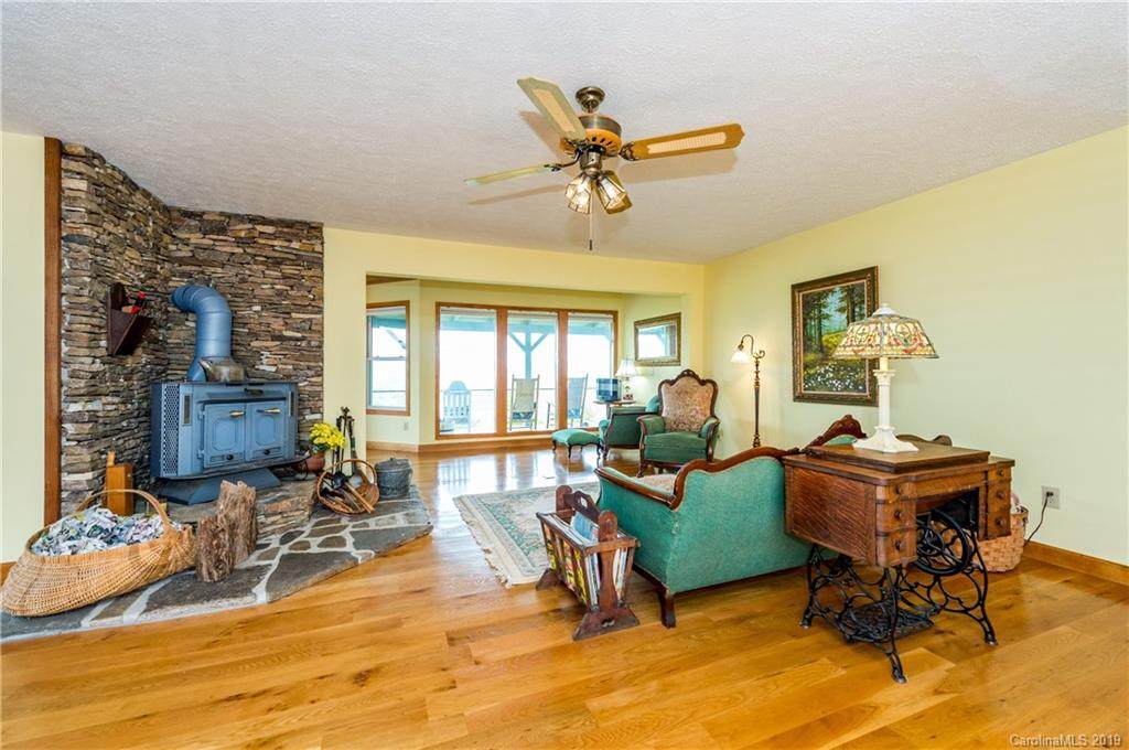 947 Windswept Ridge Road - Photo 1