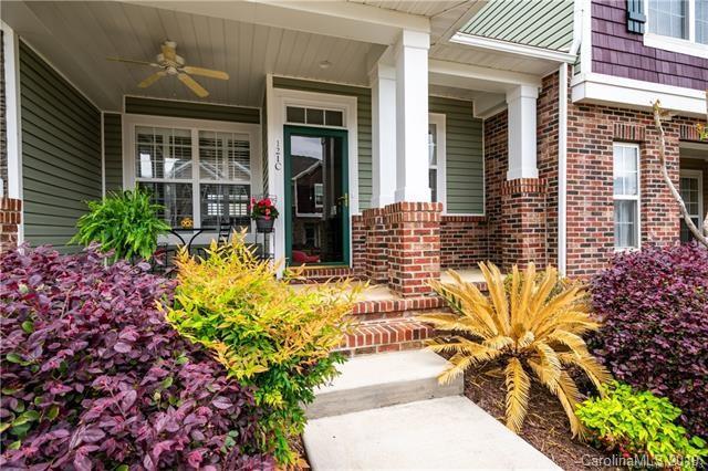 121 Walnut Cove Drive - Photo 1