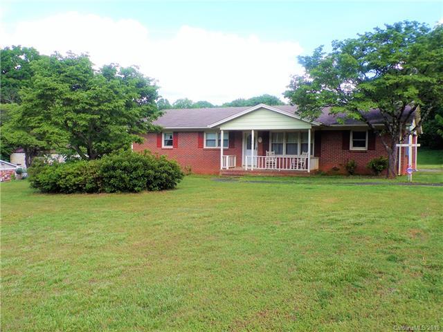 102 Vina Place - Photo 1