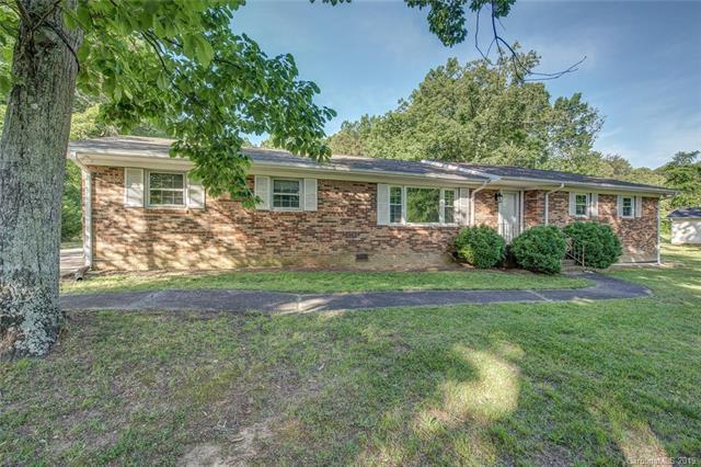 1018 Elizabeth Drive - Photo 1