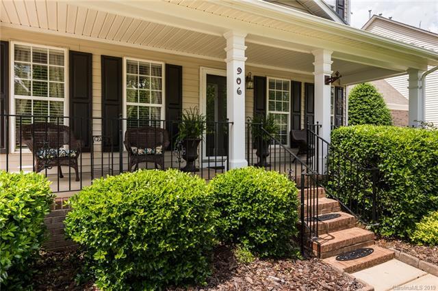 906 Elrond Drive - Photo 1