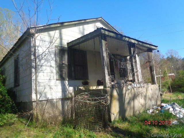 3242 Hartland Road - Photo 1