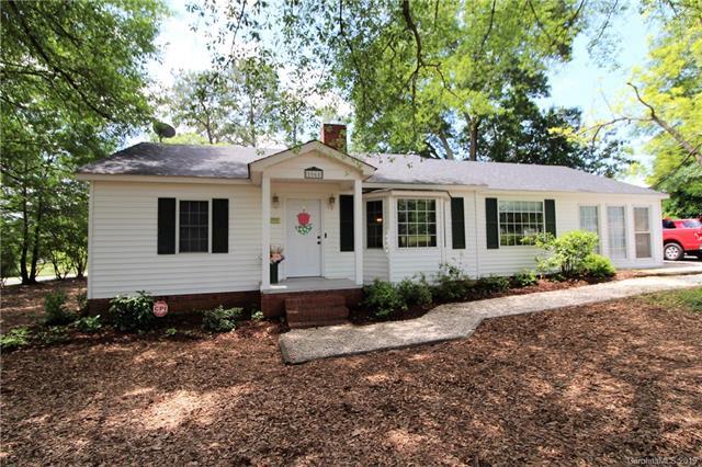 1665 Lawrence Road - Photo 1