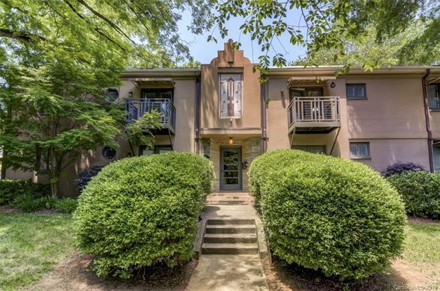 211 Dotger Avenue - Photo 1