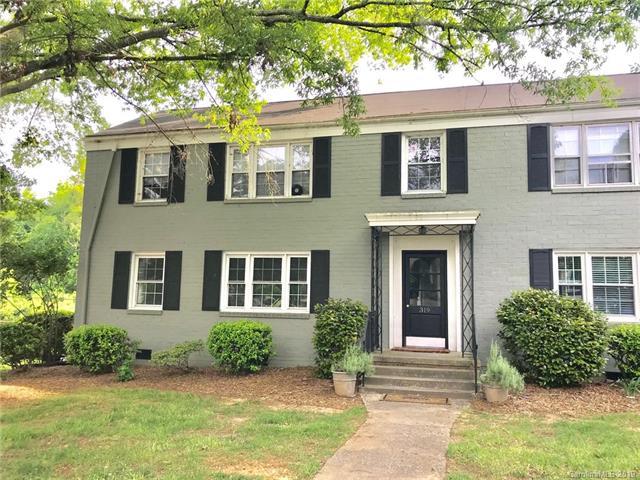 319 Wakefield Drive - Photo 1
