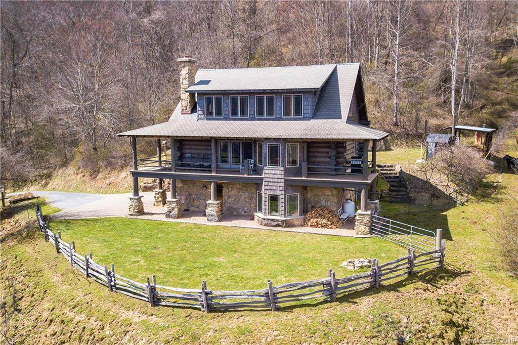 444 Majestic Trail - Photo 1