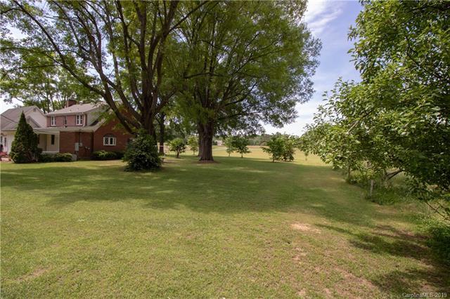 7310 Beatties Ford Road - Photo 1