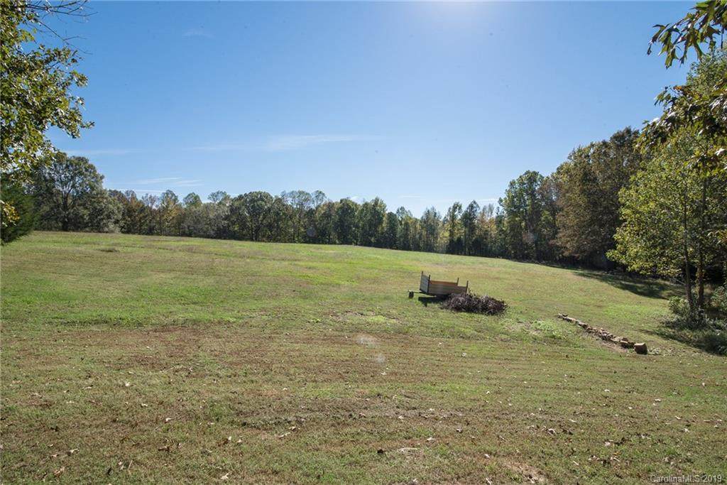 5407 Davis Road - Photo 1