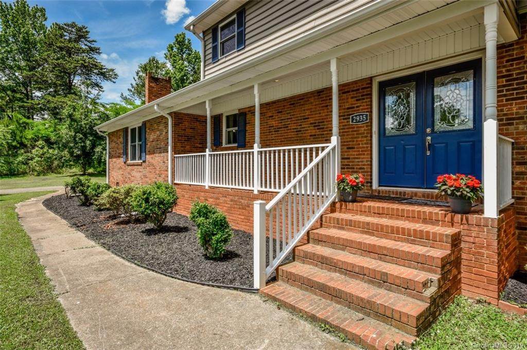 2935 Lake Shore Road - Photo 1 2935 Lake Shore Road - Photo 1