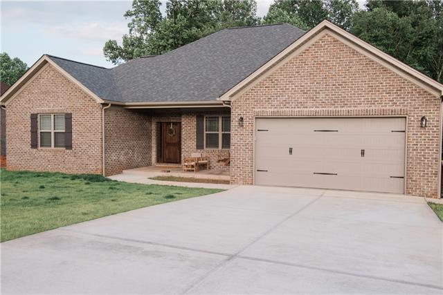 1600 Farmington Hills Drive - Photo 1