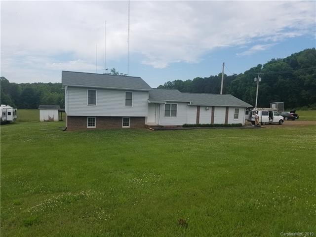 1639 Bloomtown Road - Photo 1