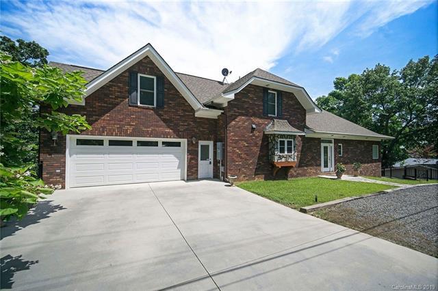 1425 Berry Hill Drive - Photo 1