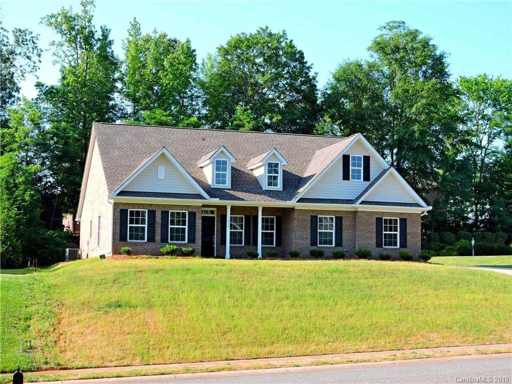 1648 Williamsburg Drive - Photo 1 1648 Williamsburg Drive - Photo 1