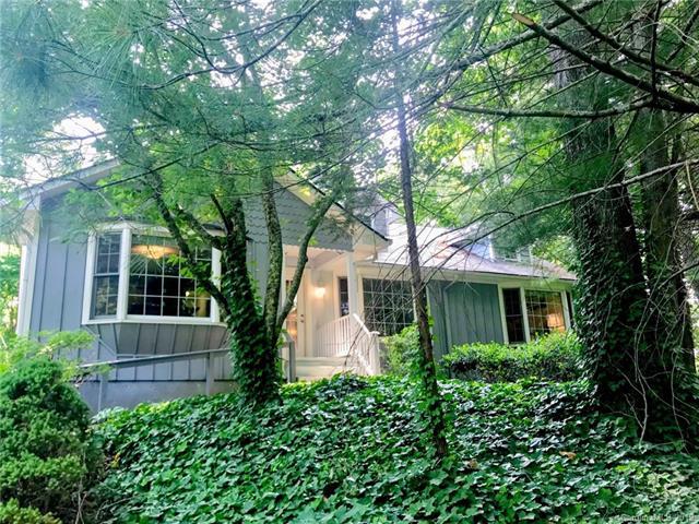 82 White Thorn Drive - Photo 1