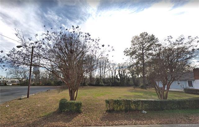 2215 Sanders Avenue - Photo 1