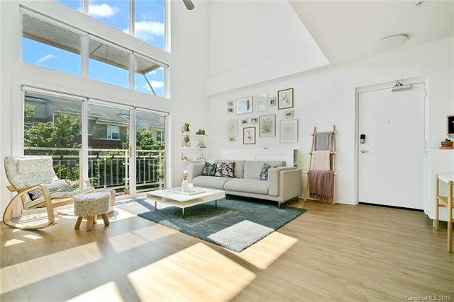 643 Raphael Place - Photo 1