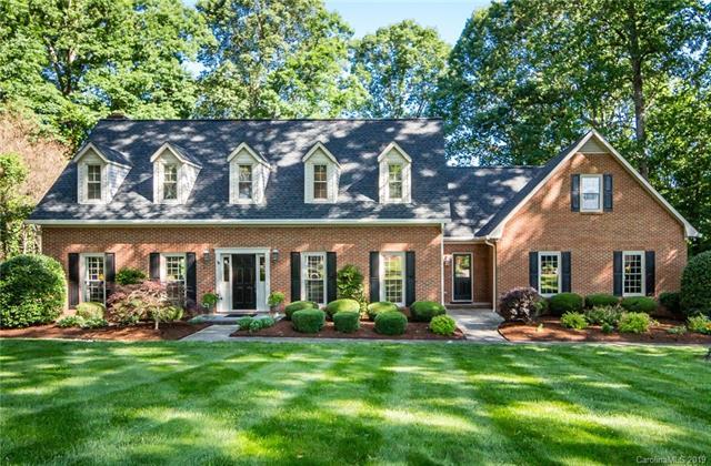 1704 Clubview Circle - Photo 1
