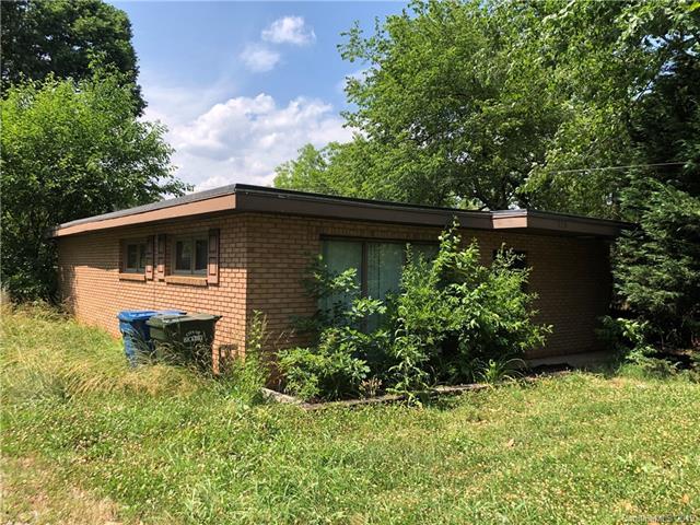 975 9th Street Drive - Photo 1
