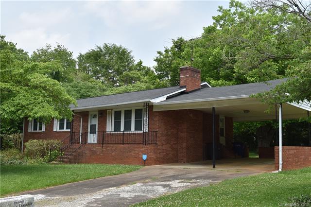 1619 Lynnwood Drive - Photo 1