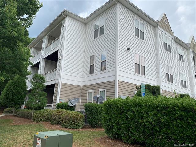 18710 Oakhurst Boulevard - Photo 1