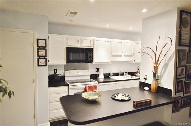 6101 Meadow Rose Lane - Photo 1