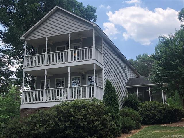 1009 Fairfield Road - Photo 1